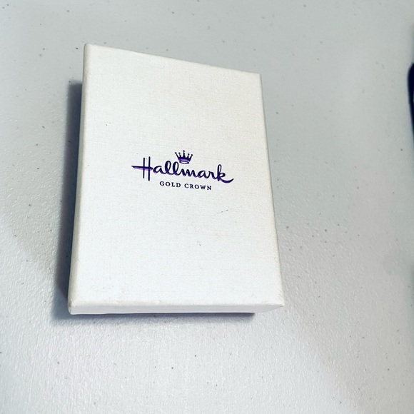 925 Hallmark heart necklace - Picture 10 of 13